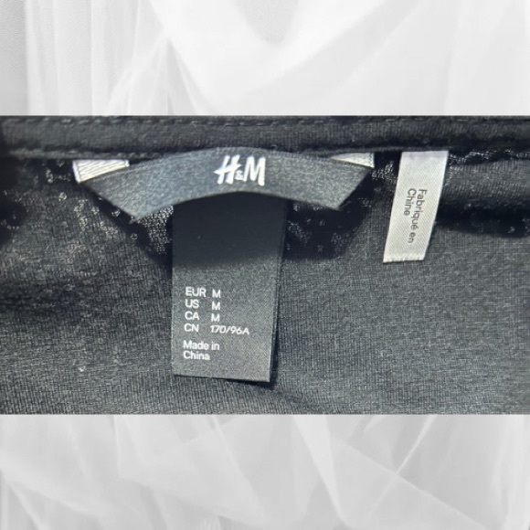 Sequinned short sleeve top - Picture 3 of 3